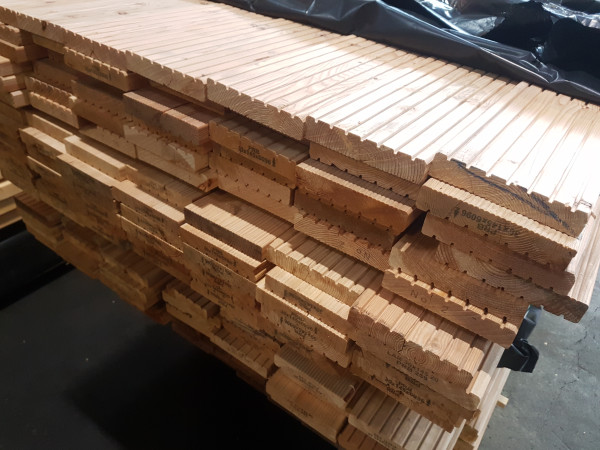 kanad. Lärche, B-Sort., HS 307/309, eins. geriffelt / eins. gezahnt