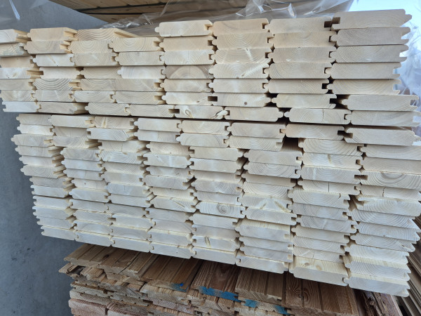 nord. Fichte-Blockbohle, B-Sort.,, mit Nut und Feder, Kanten gerundet